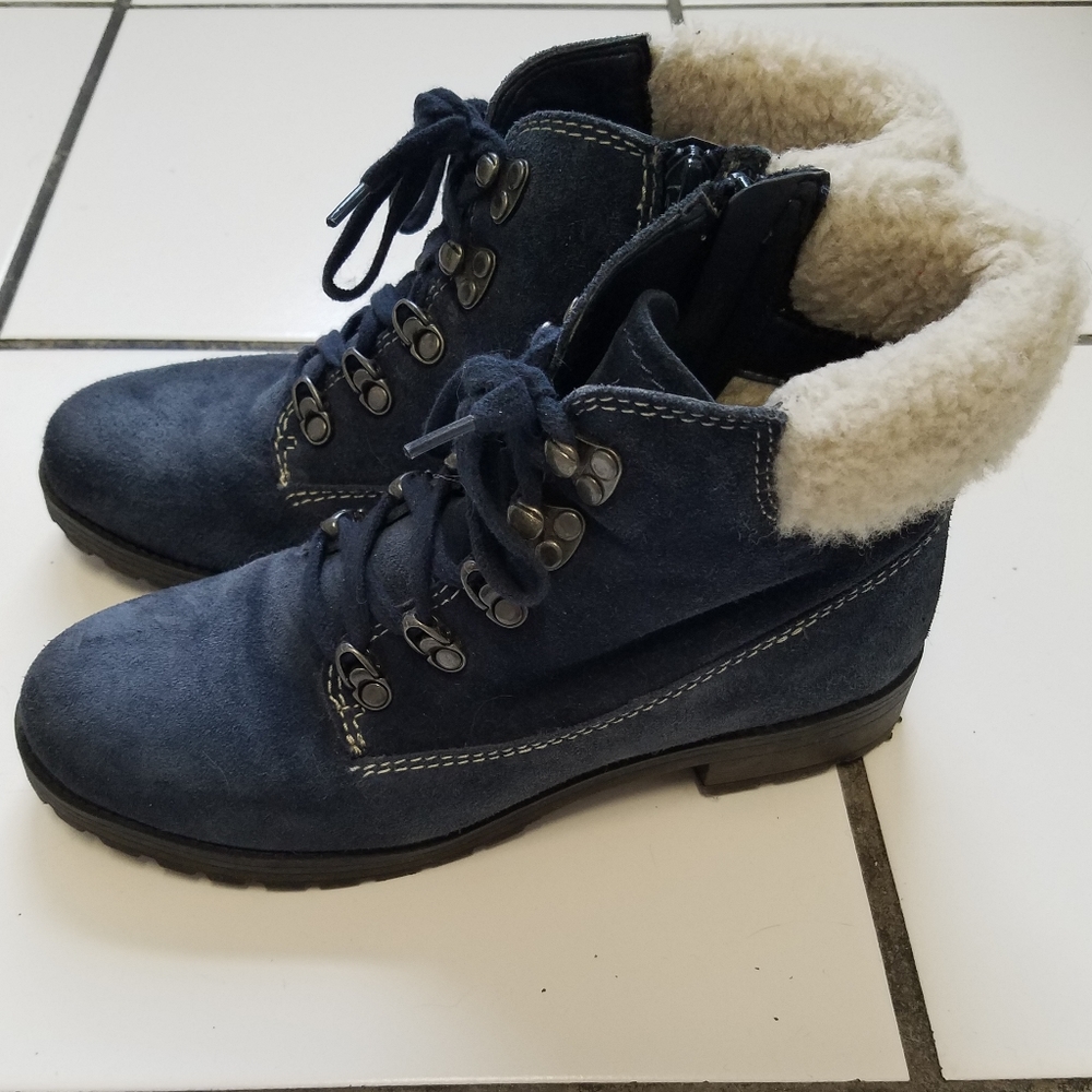 Blue Suede Combat Style Ankle Boots Naturalizer